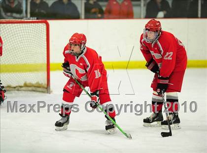 Thumbnail 1 in Conard @ North Haven photogallery.