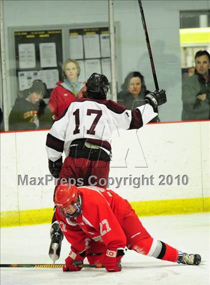 Thumbnail 3 in Conard @ North Haven photogallery.