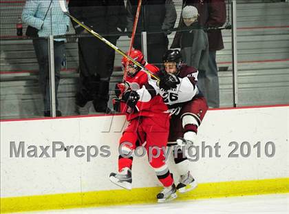 Thumbnail 1 in Conard @ North Haven photogallery.