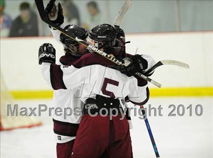 Thumbnail 2 in Conard @ North Haven photogallery.