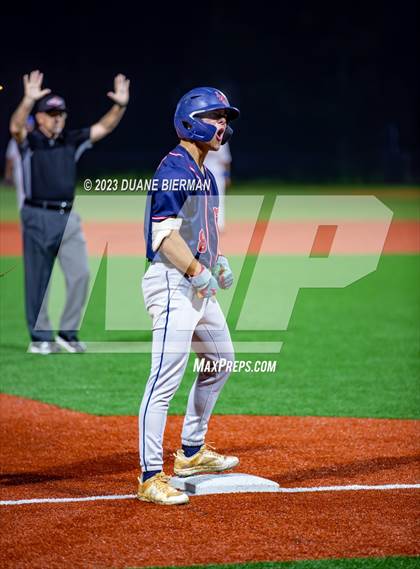 Thumbnail 2 in Oxford vs Lewisburg  (MHSAA 6A Round 3) photogallery.