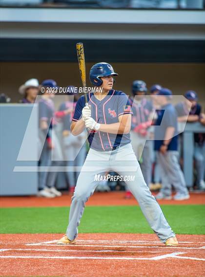 Thumbnail 3 in Oxford vs Lewisburg  (MHSAA 6A Round 3) photogallery.