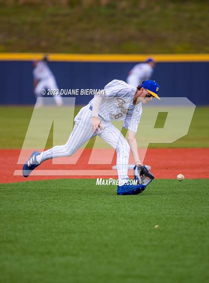 Thumbnail 1 in Oxford vs Lewisburg  (MHSAA 6A Round 3) photogallery.