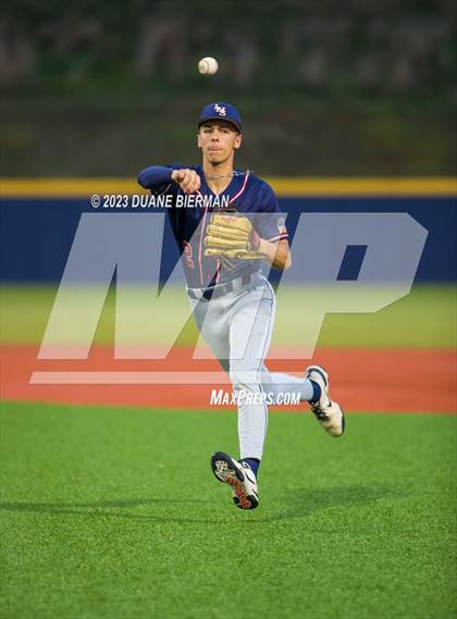 Thumbnail 3 in Oxford vs Lewisburg  (MHSAA 6A Round 3) photogallery.