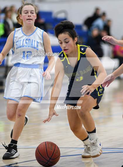 Thumbnail 1 in Notre Dame @ Hillsdale photogallery.