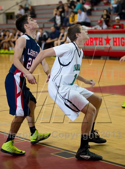 Thumbnail 2 in Tehachapi vs. Liberty photogallery.
