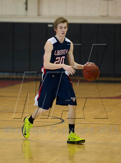 Thumbnail 2 in Tehachapi vs. Liberty photogallery.