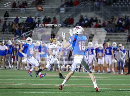 Thumbnail 1 in Grapevine vs. Wylie (UIL Class 5A Division 2 Bi-District Playoff) photogallery.