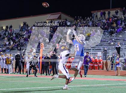 Thumbnail 3 in Grapevine vs. Wylie (UIL Class 5A Division 2 Bi-District Playoff) photogallery.