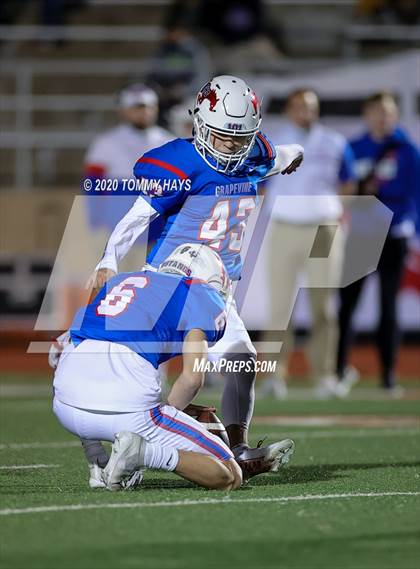 Thumbnail 3 in Grapevine vs. Wylie (UIL Class 5A Division 2 Bi-District Playoff) photogallery.