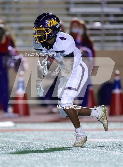 Thumbnail 3 in Grapevine vs. Wylie (UIL Class 5A Division 2 Bi-District Playoff) photogallery.