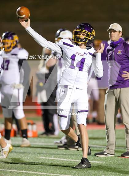 Thumbnail 3 in Grapevine vs. Wylie (UIL Class 5A Division 2 Bi-District Playoff) photogallery.