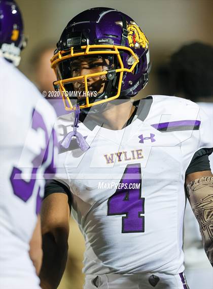 Thumbnail 1 in Grapevine vs. Wylie (UIL Class 5A Division 2 Bi-District Playoff) photogallery.