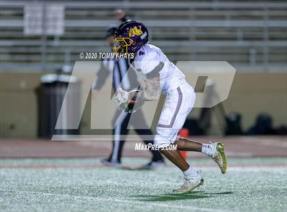 Thumbnail 2 in Grapevine vs. Wylie (UIL Class 5A Division 2 Bi-District Playoff) photogallery.