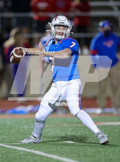 Thumbnail 3 in Grapevine vs. Wylie (UIL Class 5A Division 2 Bi-District Playoff) photogallery.