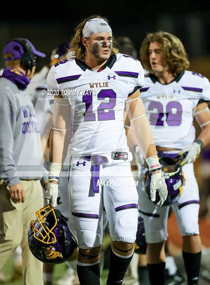 Thumbnail 3 in Grapevine vs. Wylie (UIL Class 5A Division 2 Bi-District Playoff) photogallery.