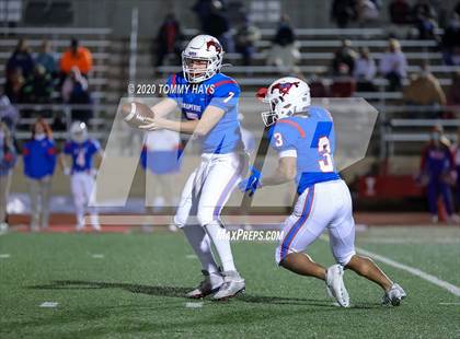 Thumbnail 1 in Grapevine vs. Wylie (UIL Class 5A Division 2 Bi-District Playoff) photogallery.