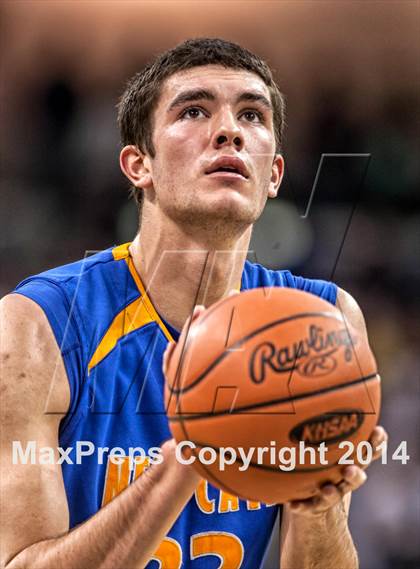 Thumbnail 2 in Newport Central Catholic vs Covington Catholic (KHSAA Ninth Region Final)  photogallery.