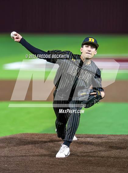 Thumbnail 1 in Denison @ Sherman photogallery.