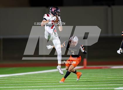 Thumbnail 1 in West @ Pilot Point (UIL 3A D1 Football Bi-District) photogallery.