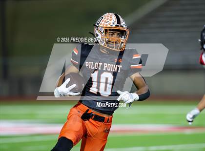 Thumbnail 2 in West @ Pilot Point (UIL 3A D1 Football Bi-District) photogallery.