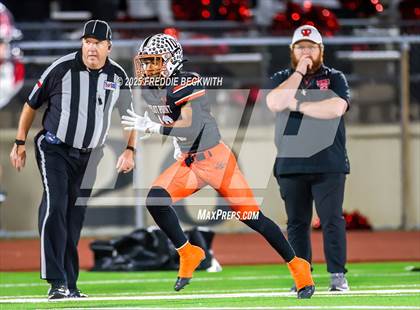 Thumbnail 3 in West @ Pilot Point (UIL 3A D1 Football Bi-District) photogallery.