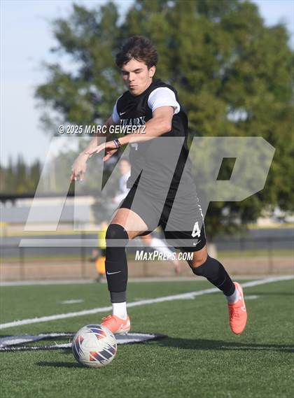 Thumbnail 1 in Troy @ Villa Park photogallery.