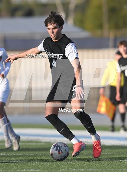 Thumbnail 2 in Troy @ Villa Park photogallery.