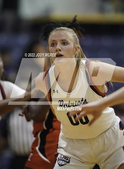 Thumbnail 2 in Independence @ Lewisburg photogallery.