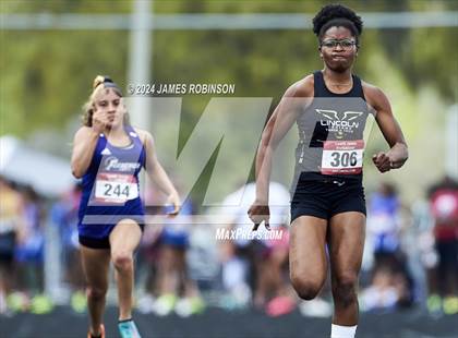 Thumbnail 1 in Lewis James Invitational (100 Meter) photogallery.