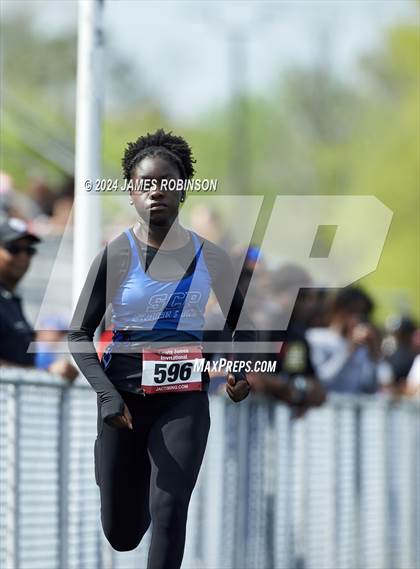 Thumbnail 2 in Lewis James Invitational (100 Meter) photogallery.