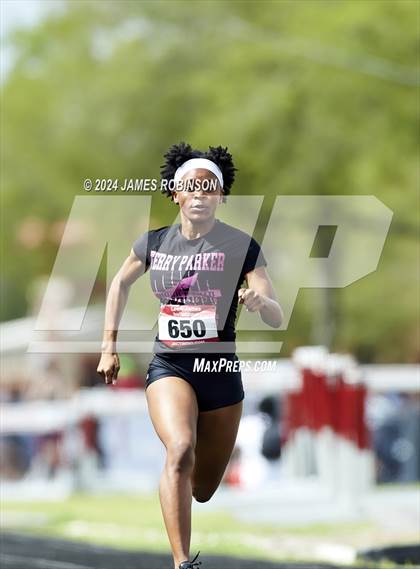 Thumbnail 3 in Lewis James Invitational (100 Meter) photogallery.