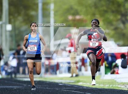 Thumbnail 2 in Lewis James Invitational (100 Meter) photogallery.