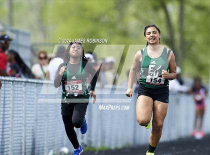 Thumbnail 1 in Lewis James Invitational (100 Meter) photogallery.