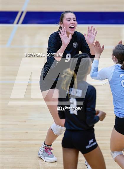 Thumbnail 2 in Houston County @ Pope (GHSA 6A Quarterfinal) photogallery.