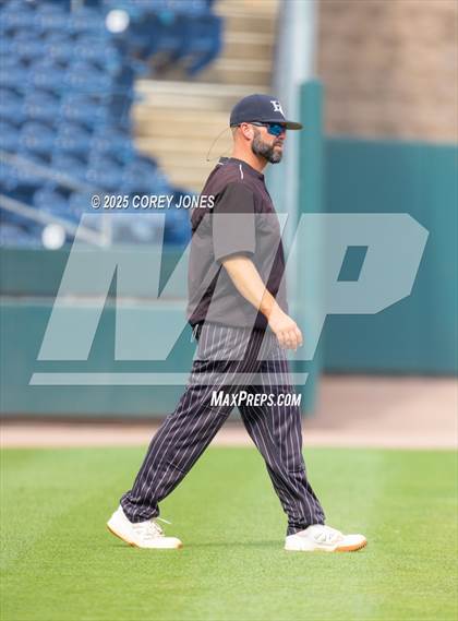 Thumbnail 3 in Houston County vs Newnan (GHSA 5A State Championship GM1) photogallery.