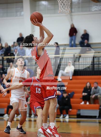 Thumbnail 2 in Tewksbury Memorial @ Beverly photogallery.