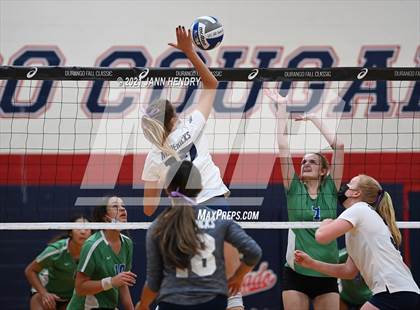 Thumbnail 2 in La Costa Canyon vs. Green Valley (Durango Fall Classic) photogallery.