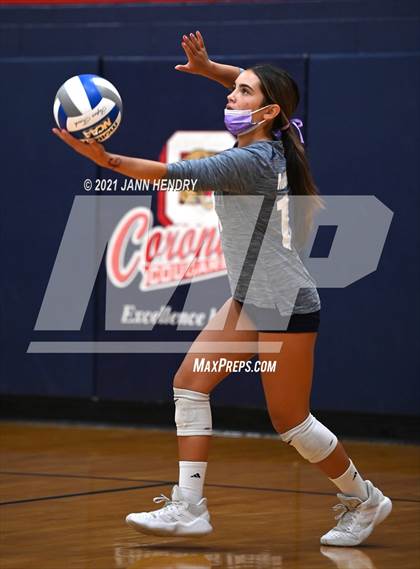 Thumbnail 3 in La Costa Canyon vs. Green Valley (Durango Fall Classic) photogallery.