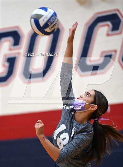 Thumbnail 1 in La Costa Canyon vs. Green Valley (Durango Fall Classic) photogallery.