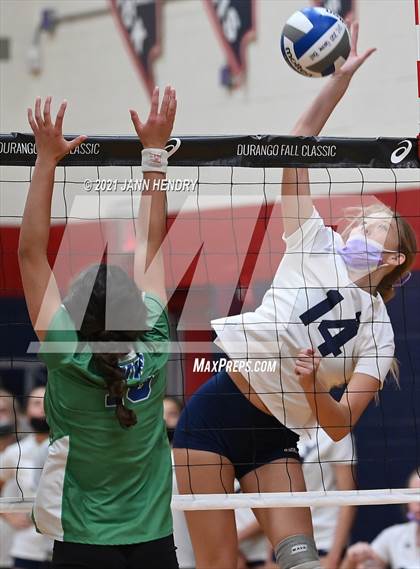 Thumbnail 1 in La Costa Canyon vs. Green Valley (Durango Fall Classic) photogallery.