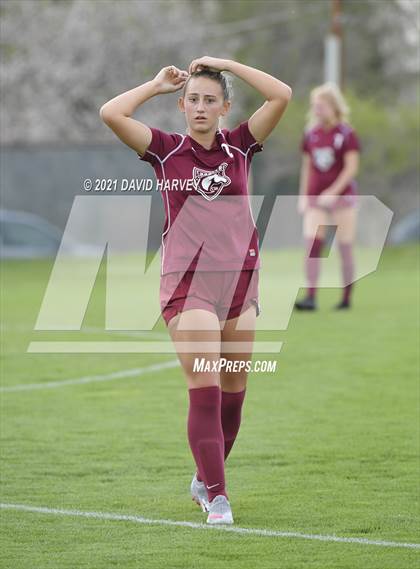 Thumbnail 1 in Pomona @ Chatfield photogallery.
