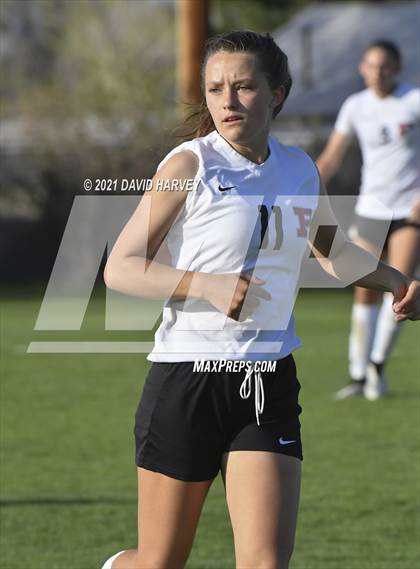 Thumbnail 1 in Pomona @ Chatfield photogallery.