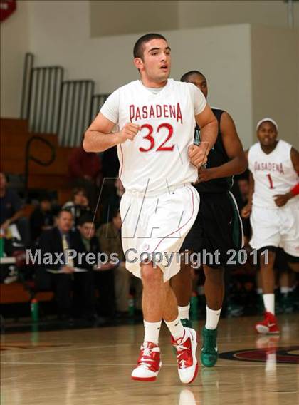 Thumbnail 1 in De La Salle vs. Pasadena (Oaks Christian Tournament) photogallery.