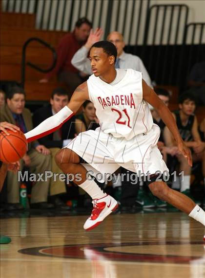 Thumbnail 3 in De La Salle vs. Pasadena (Oaks Christian Tournament) photogallery.