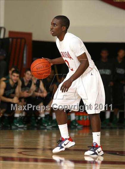 Thumbnail 3 in De La Salle vs. Pasadena (Oaks Christian Tournament) photogallery.