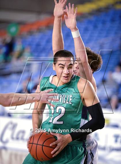Thumbnail 1 in Woodinville vs. Union (WIAA 4A Playoff) photogallery.