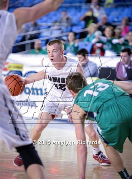 Thumbnail 3 in Woodinville vs. Union (WIAA 4A Playoff) photogallery.