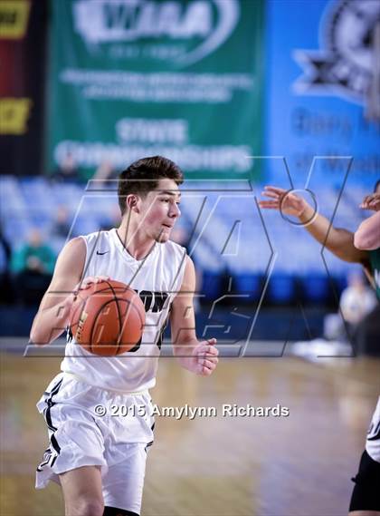 Thumbnail 3 in Woodinville vs. Union (WIAA 4A Playoff) photogallery.