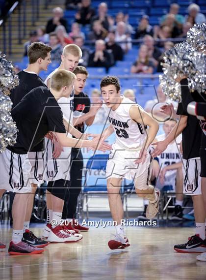 Thumbnail 1 in Woodinville vs. Union (WIAA 4A Playoff) photogallery.